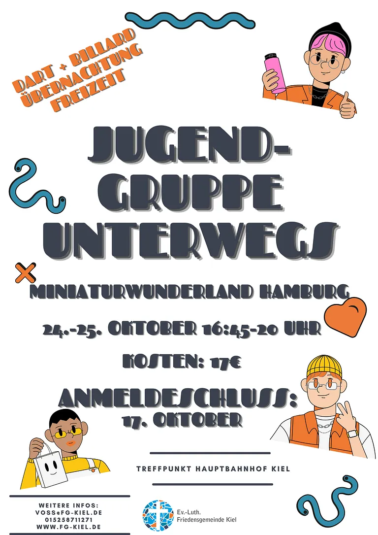 Boot auf glitzerndem See mit Sandstrand.